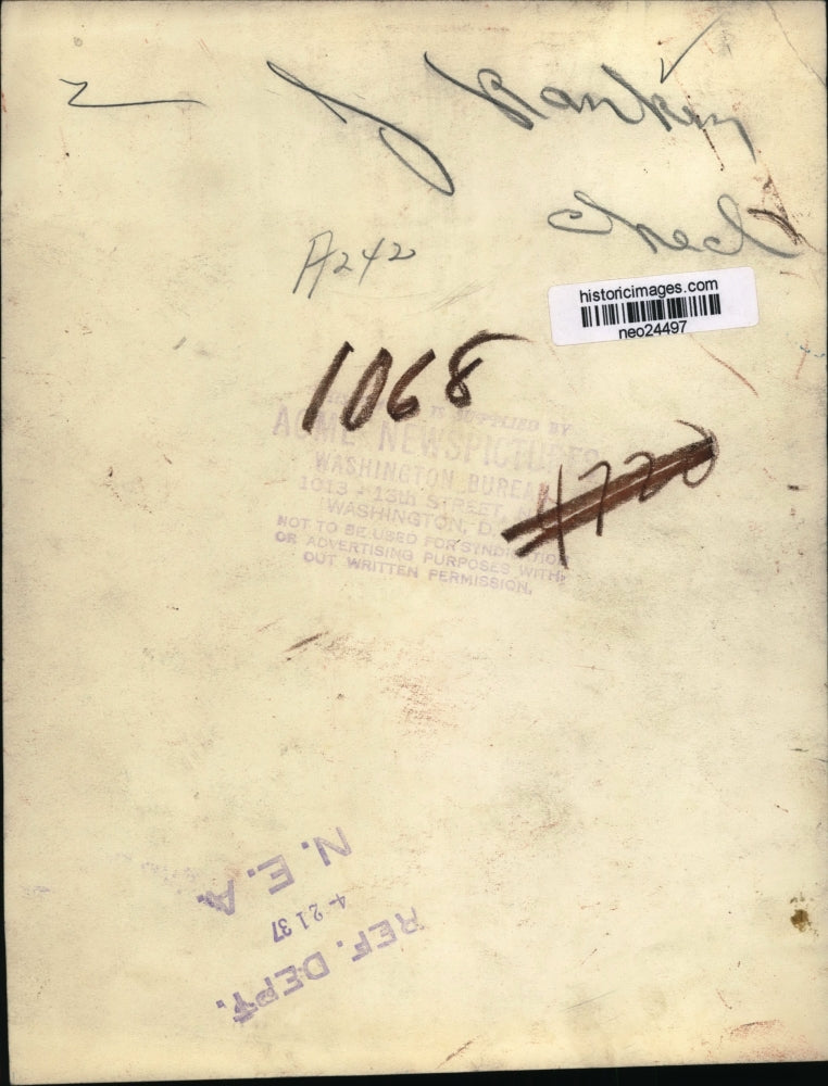 1937 Press Photo Mrs J Ranken in pretty dress at her home - neo24497