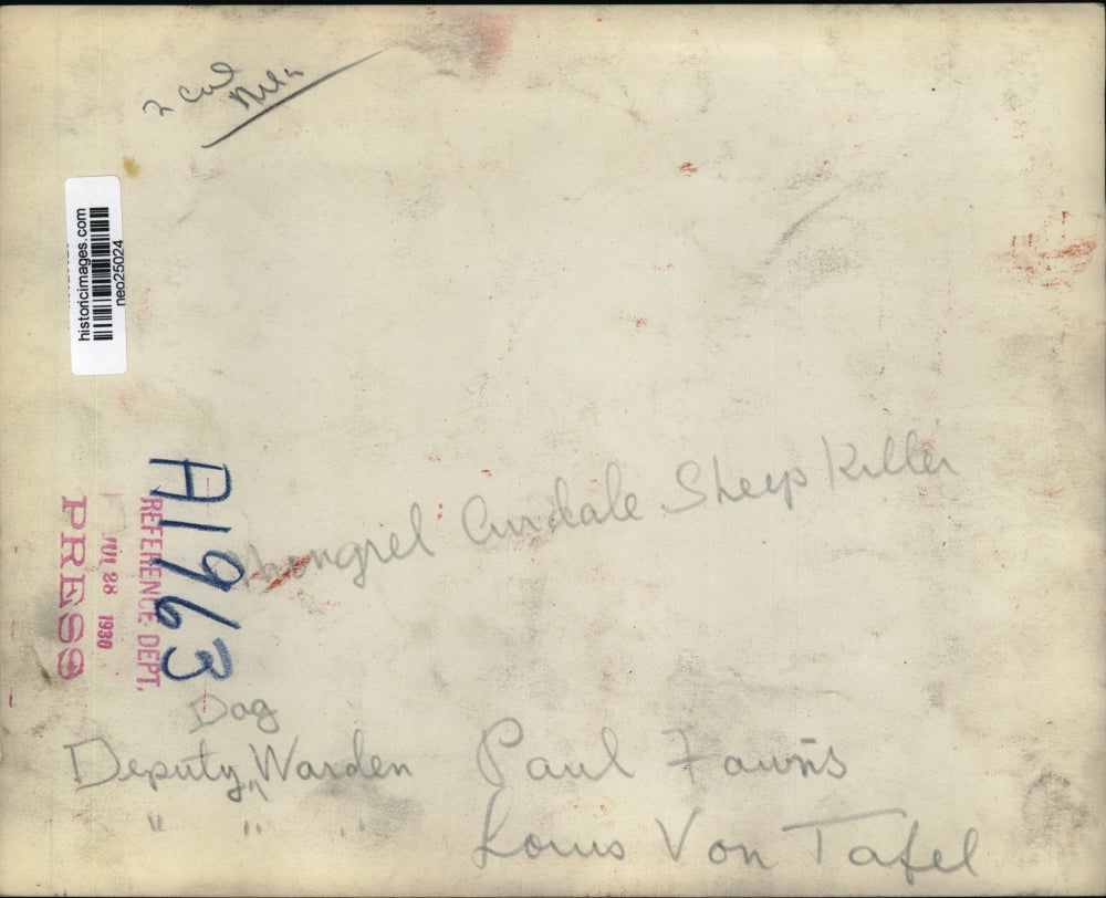 1930 Press Photo Deputy Warden Paul Fawns, Louis Von Tafel with Dog - neo25024