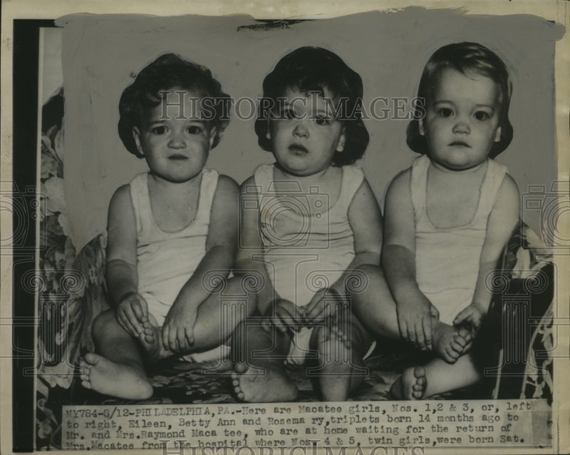 Load image into Gallery viewer, 1946 Press Photo Macatee Triplets Eileeen, Betty Ann, &amp; Rosemary of Philadelphia
