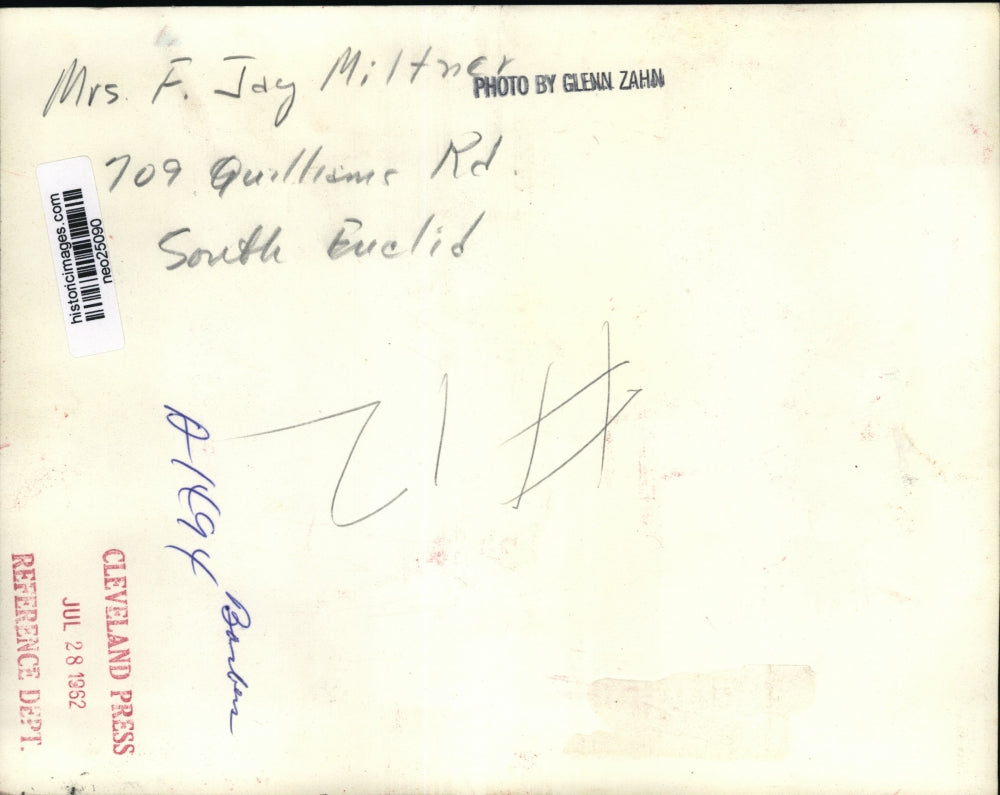 1952 Press Photo Mrs F Jay Miltner of Cleveland Ohio - neo25090