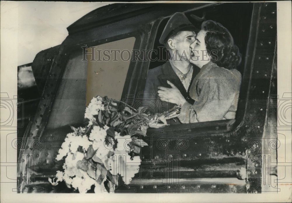 1949 Press Photo Engineer on 1st train to enter Berlin with British troops