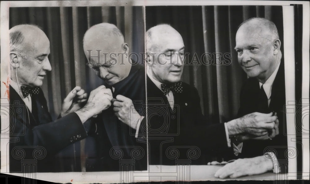 1954 Press Photo President Eisenhower & Red Cross chairman R Harriman
