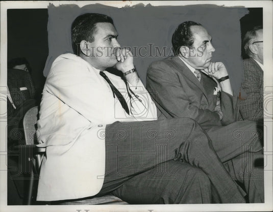 1930 Press Photo Pete Shimrak and D.G Barton of Parkwood Road at Lakewood