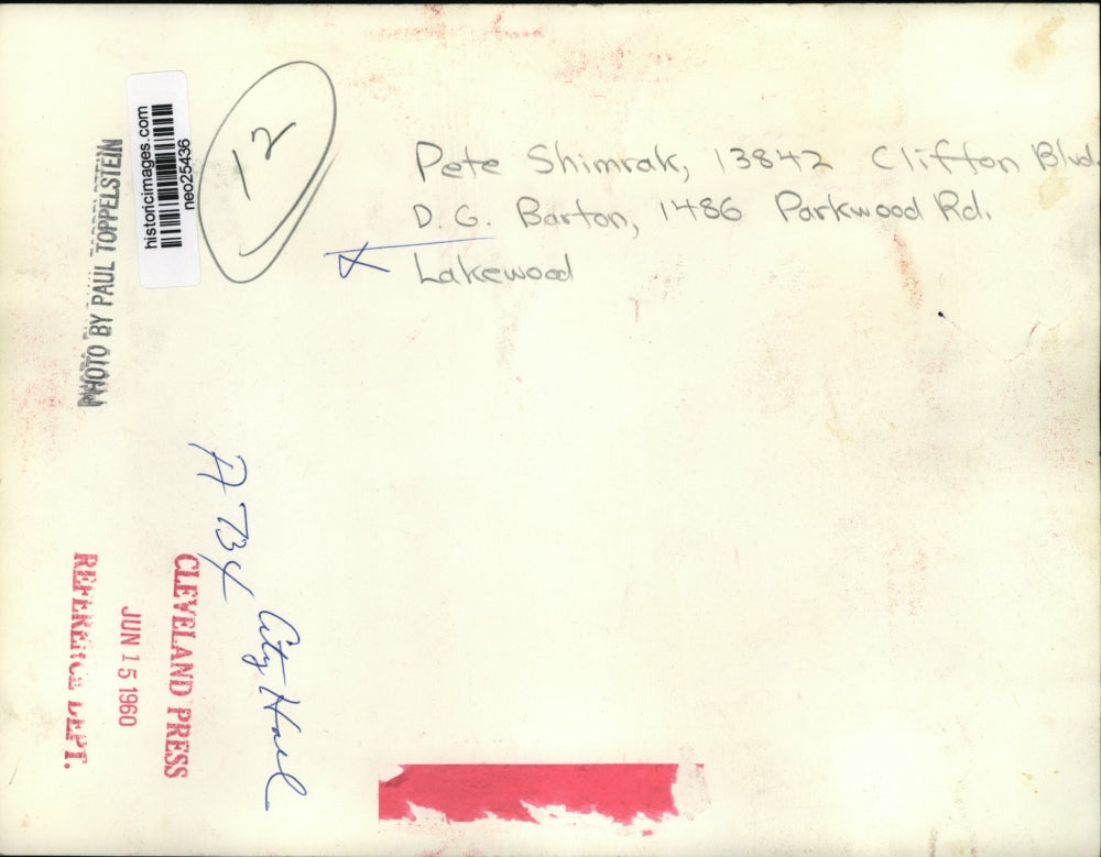 1930 Press Photo Pete Shimrak and D.G Barton of Parkwood Road at Lakewood