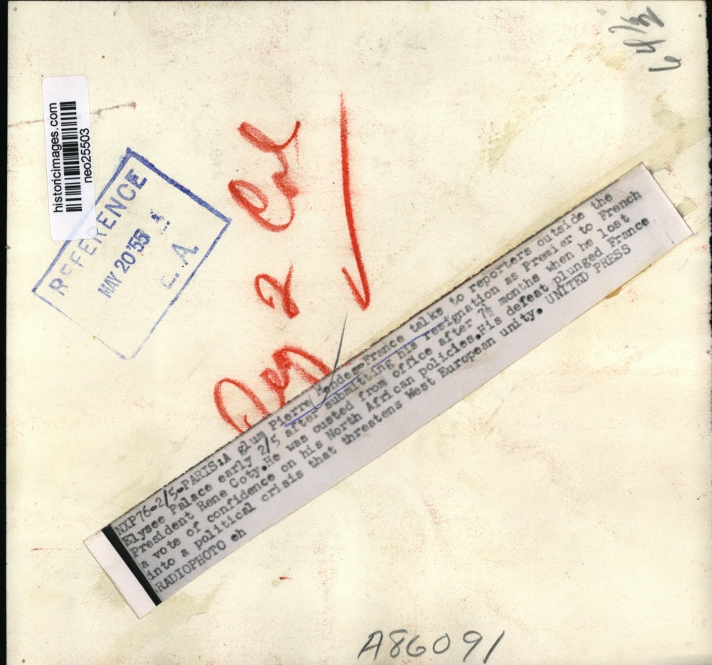 1955 Press Photo Pierre Mendes-France Interview at Elysee Palace, Paris, France