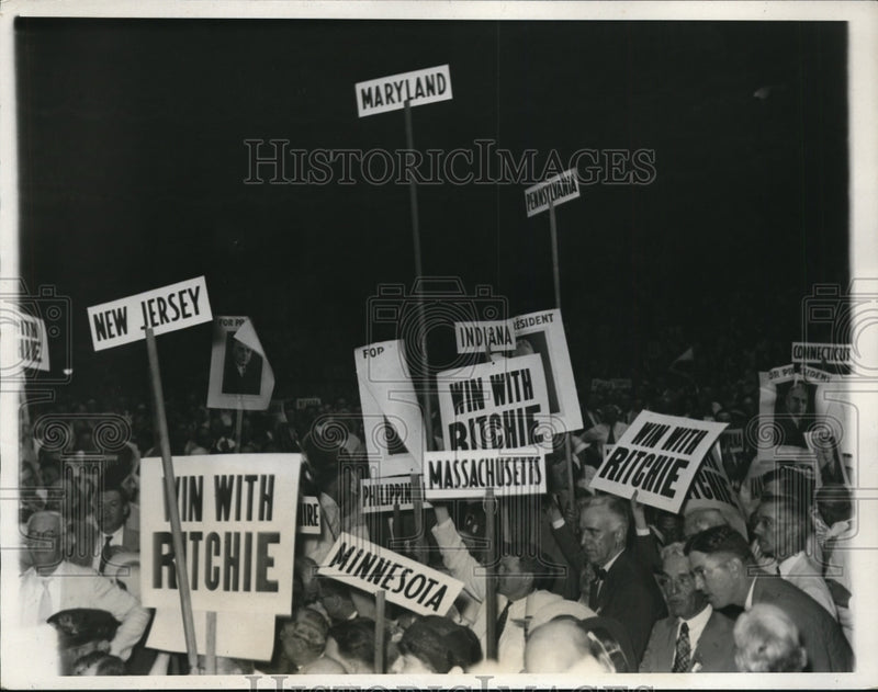 Load image into Gallery viewer, 1932 Press Photo Governor Ritchie supporters of Maryland at convention
