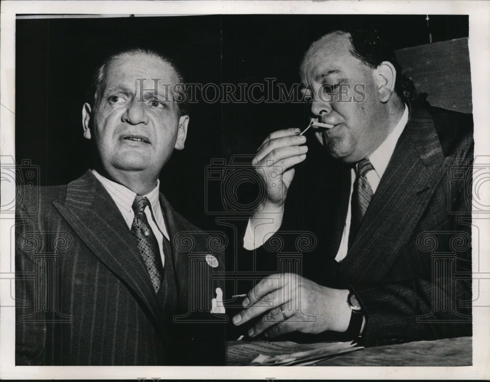 1945 Press Photo Carraciolo Parra Perez of Venezuela & Trygve Lie of the UN