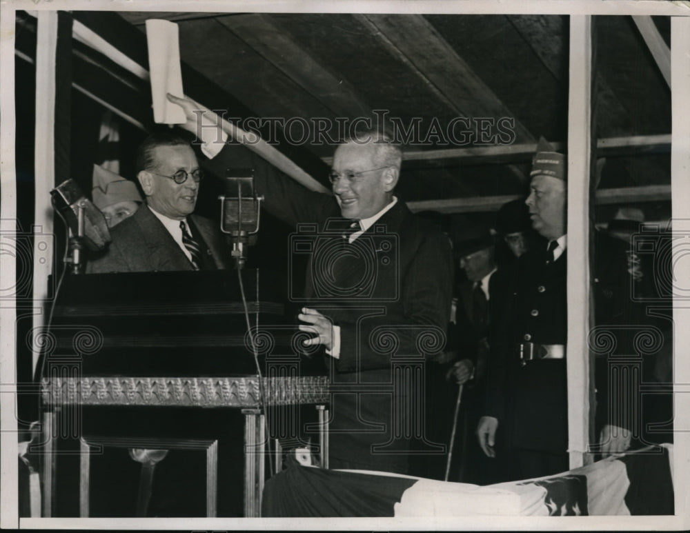 1936 Press Photo Kansas Governor Alf Landon, Frank Fitzgerald of MI - nep00524