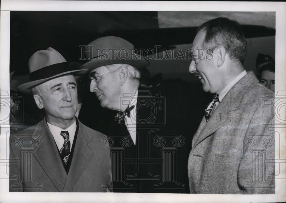 1947 Press Photo MI Senator Arthur Vandenberg,Secy of State James Byrnes