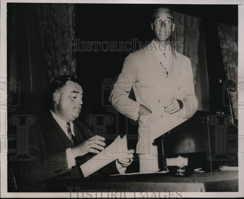Load image into Gallery viewer, 1937 Press Photo MA Governor CP Hubley &amp; President's son James Roosevelt
