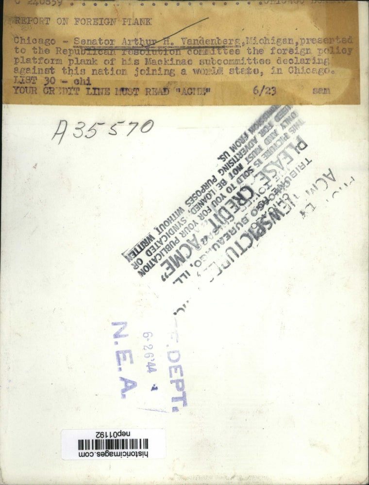 1944 Press Photo Michigan Senator Arthur Vandenburg in DC - nep01192