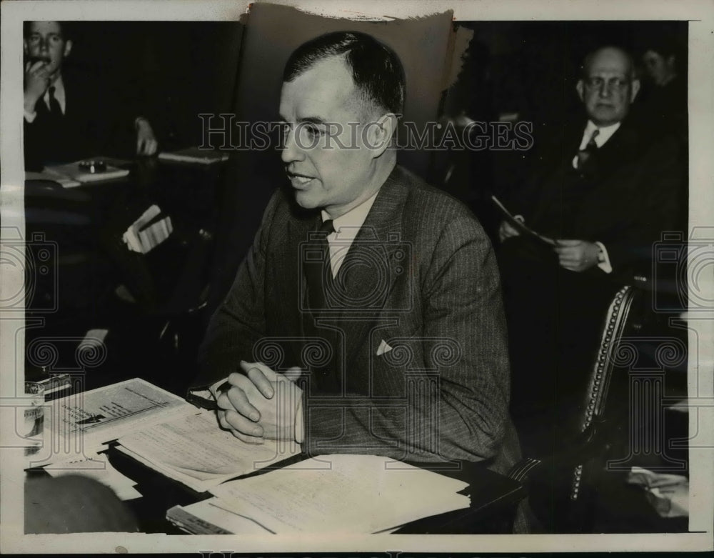 1938 Press Photo Charles P Taft son of late President at a Senate committee