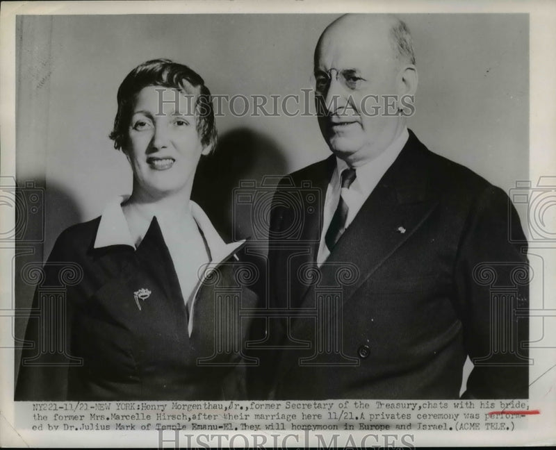 Load image into Gallery viewer, 1951 Press Photo Former Treasury Secy Henry Morgenthau Jr, bride M Hirsch
