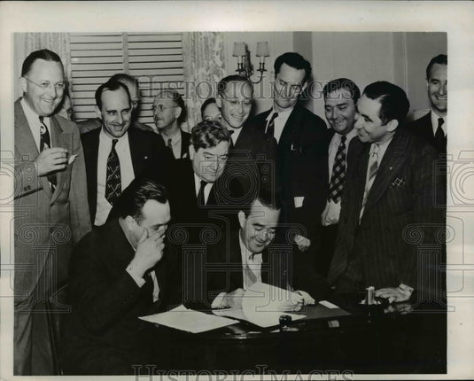 1939 Press Photo CIO & UAW officials RJ Thomas, James Dewey, WP Brown