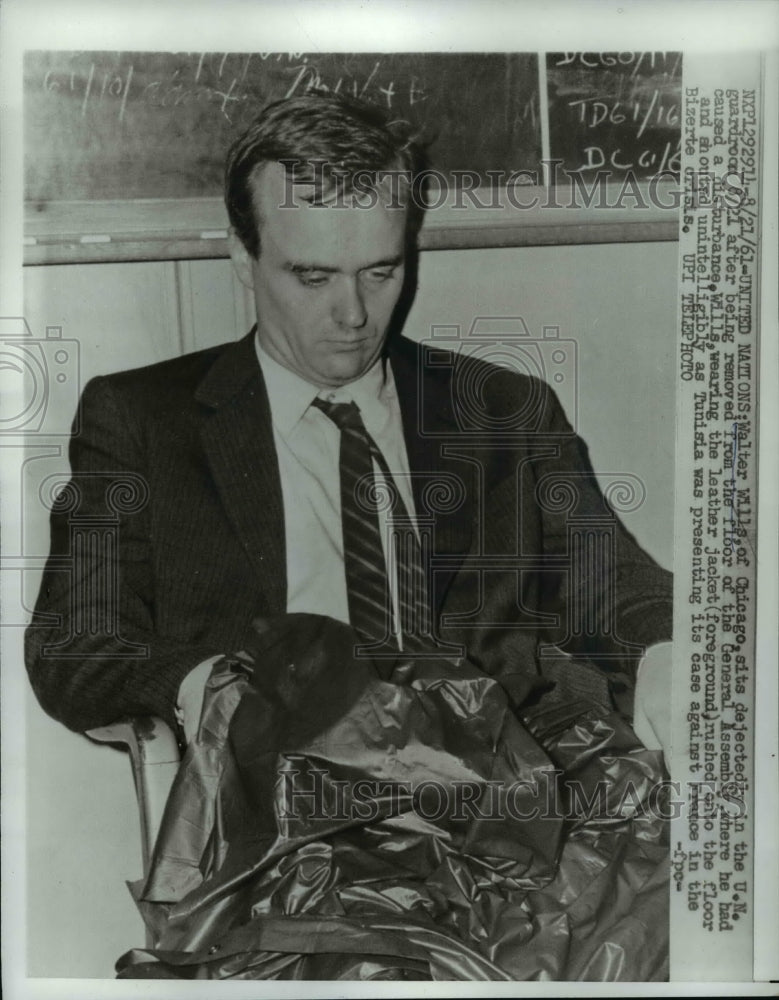 1961 Press Photo Walter Wills removed from floor of UN General Assembly
