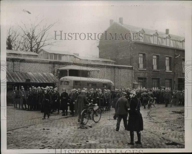 Load image into Gallery viewer, 1938 Press Photo Denain France mobile guards &amp; sit down strikers at a factory
