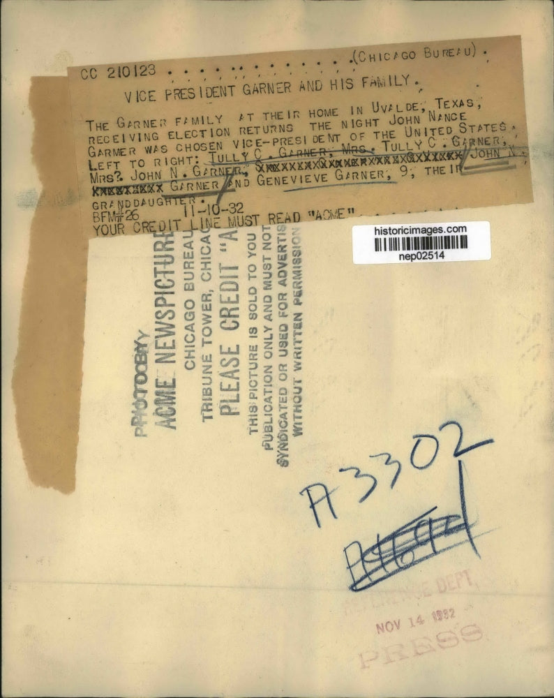 1932 Press Photo VP John N Garner & family on election night at Texas home