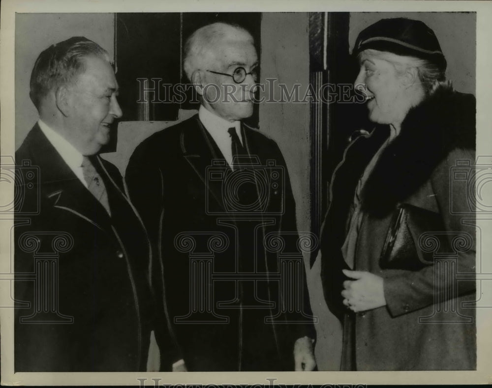 1953 Press Photo Mrs John Sheppard, Ex Lt Giv Tom Conway of NY - nep02605
