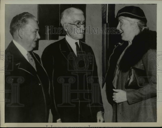 1953 Press Photo Mrs John Sheppard, Ex Lt Giv Tom Conway of NY - nep02605