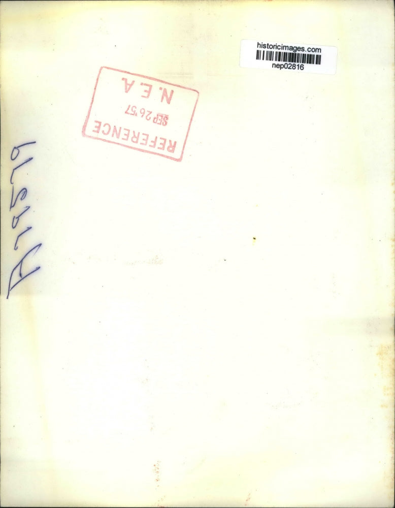 1957 Press Photo West German Chancellor Konrad Adenauer at voting place