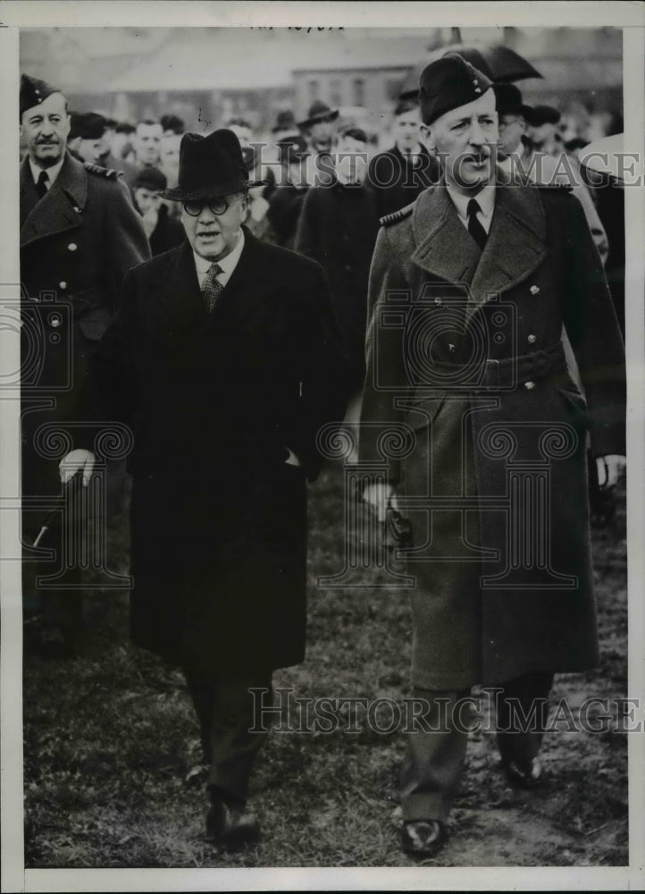 1938 Press Photo British Air Minister Sir Kingsley Wood, Sir Cyril Newall