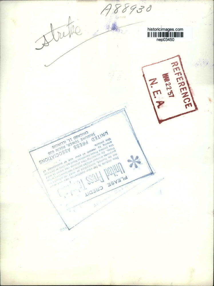 1957 Press Photo Clyde Crosby Teamsters Union organizer - nep03450