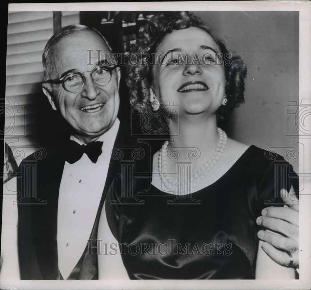 1950 Press Photo President Truman and daughter Margaret - nep03823