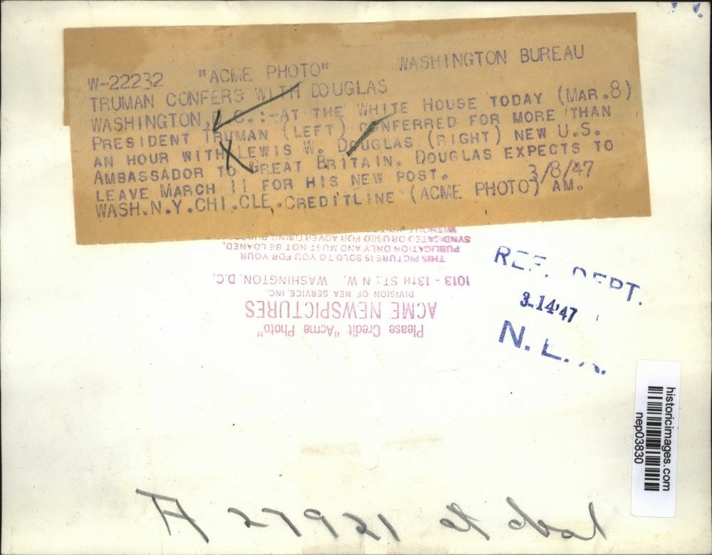 1947 Press Photo President Truman confers with Lewis W. Douglas - nep03830