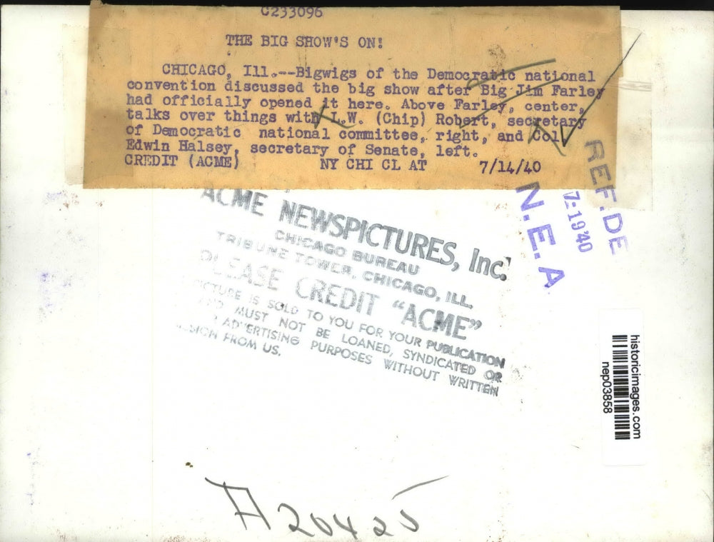 1940 Press Photo Jim Farley talks things over with L.W. (Chip) Robert