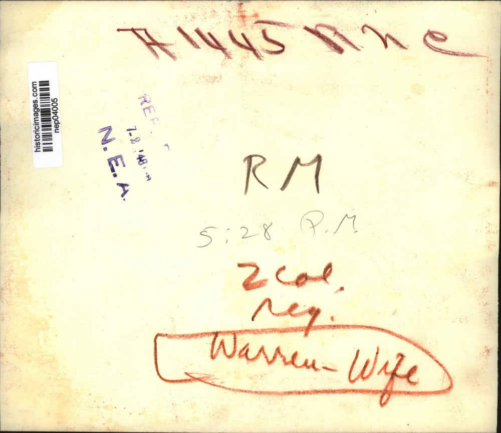 1948 Press Photo Earl Warren, wife on the rostrum of Convention Hall - nep04005