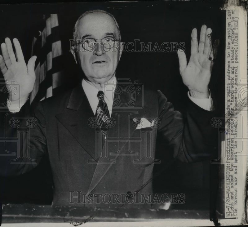 Load image into Gallery viewer, 1950 Press Photo President Truman makes a radio address to the nation
