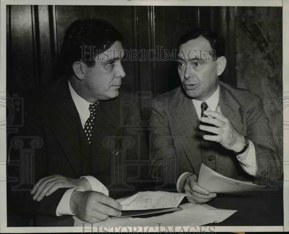 1940 Press Photo Wendell Willkie Chats With rep. Joseph Martin - nep04263