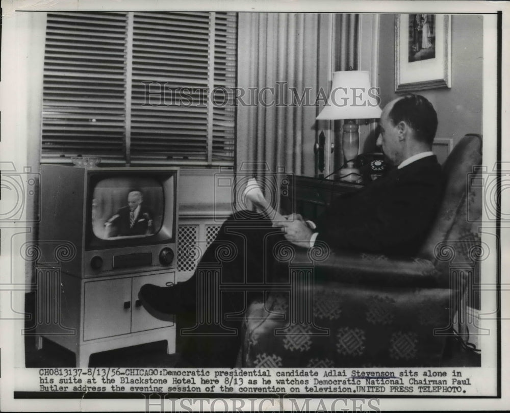 1956 Press Photo Adlai Stevenson At The Blackstone Hotel - nep04466- Historic Images