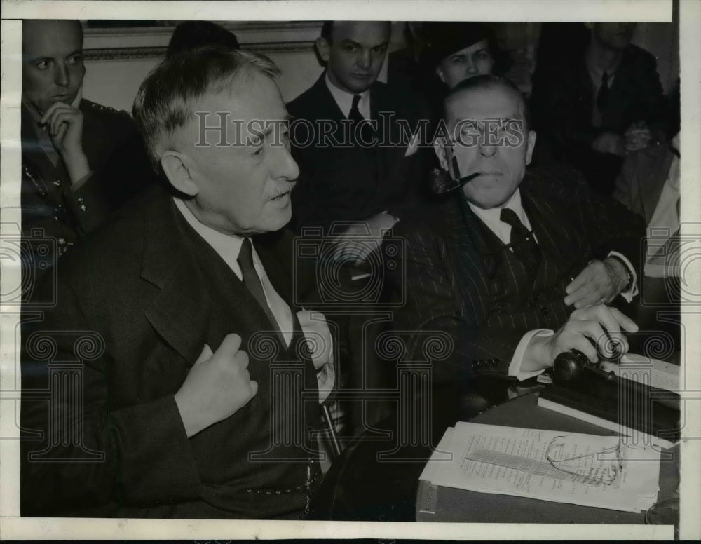 1943 Press Photo Henry Stimson And Rep. Sol Bloom At The Hearing - nep04613- Historic Images