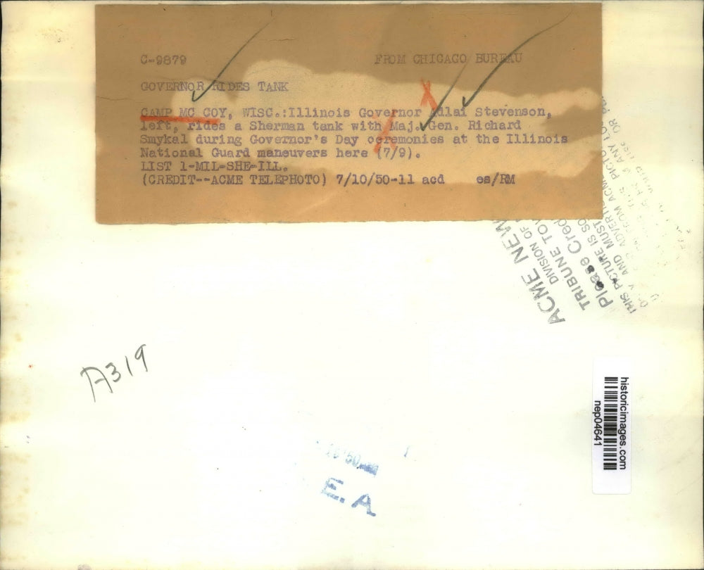 1950 Press Photo Gov. Adlai Stevenson And Maj. Gen. Richard Smykal - nep04641