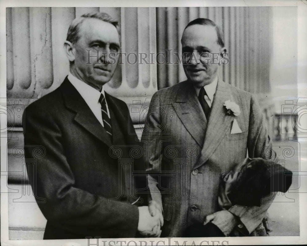 1956 Press Photo Senator Walter George Greeting John Cohen - nep04707