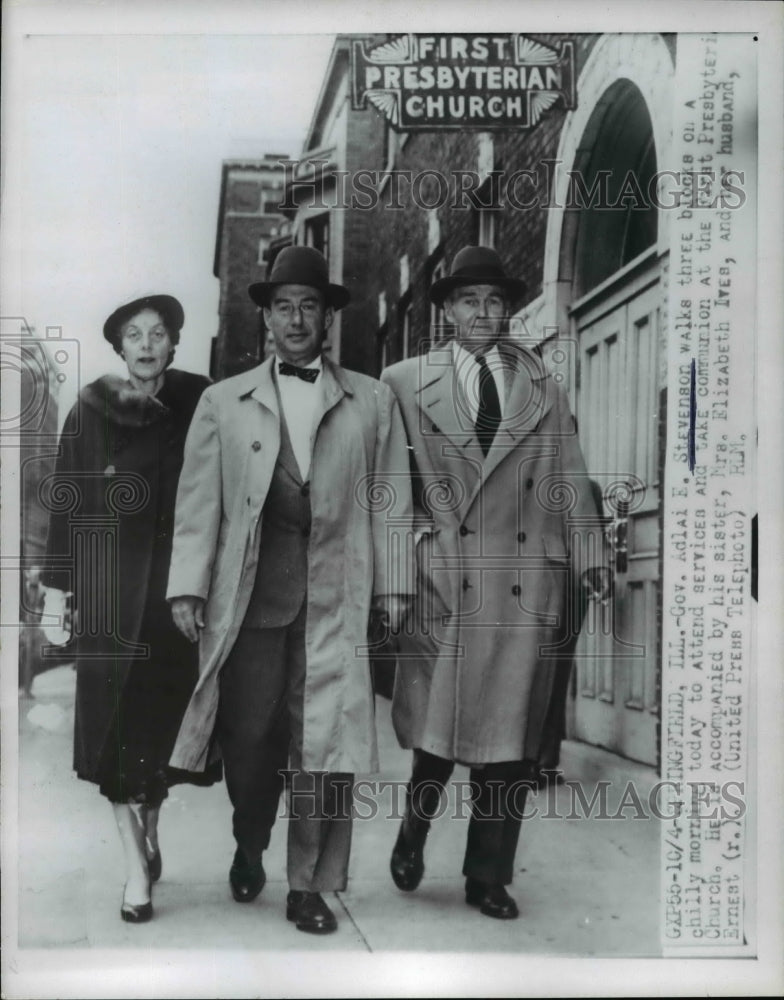 1952 Press Photo - nep04885
