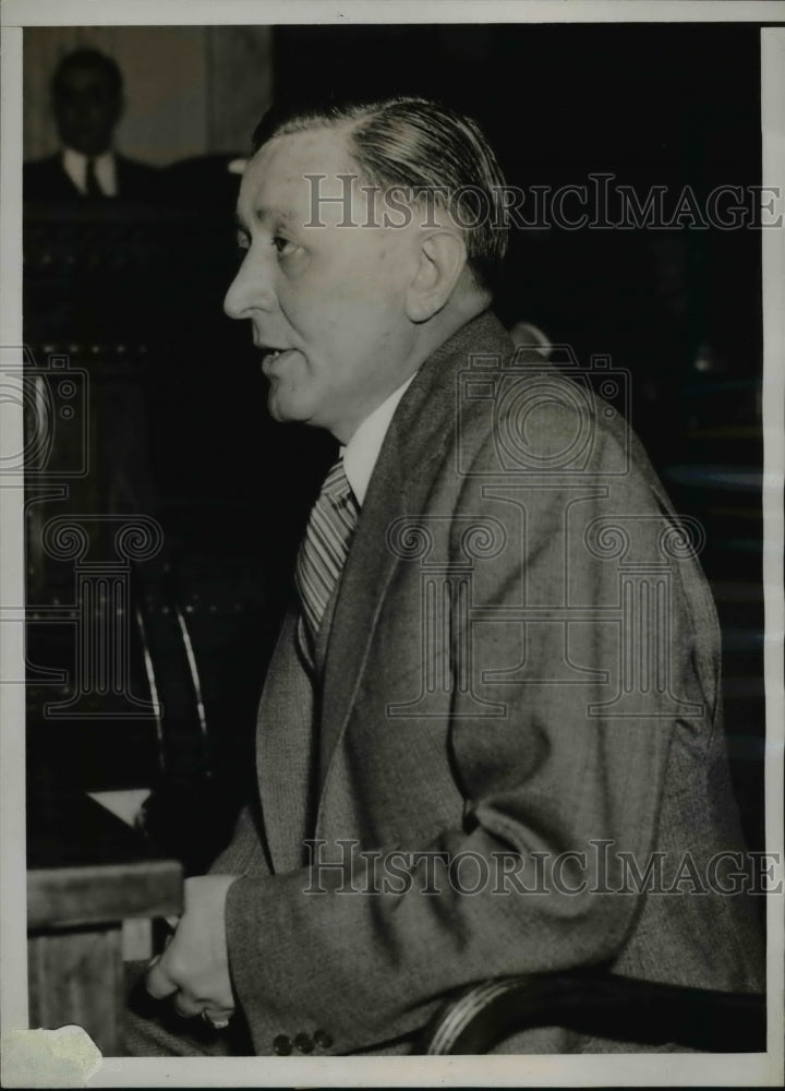 1937 Press Photo Dale Stapleton Pictured In The Hearing In Washington D.C.