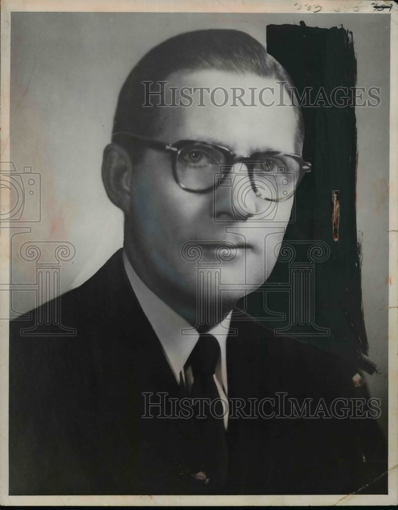 1958 Press Photo Portrait of Winston Prouty - nep05157