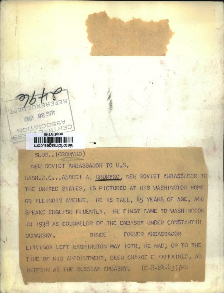 1943 Press Photo Andrei Gromyko Is Pictured At His Washington Home - nep05196