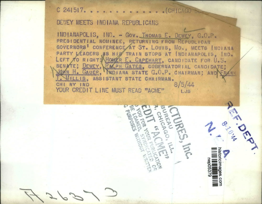 1944 Press Photo Gov. Thomas Dewey Meets Indiana Party Leaders - nep05379