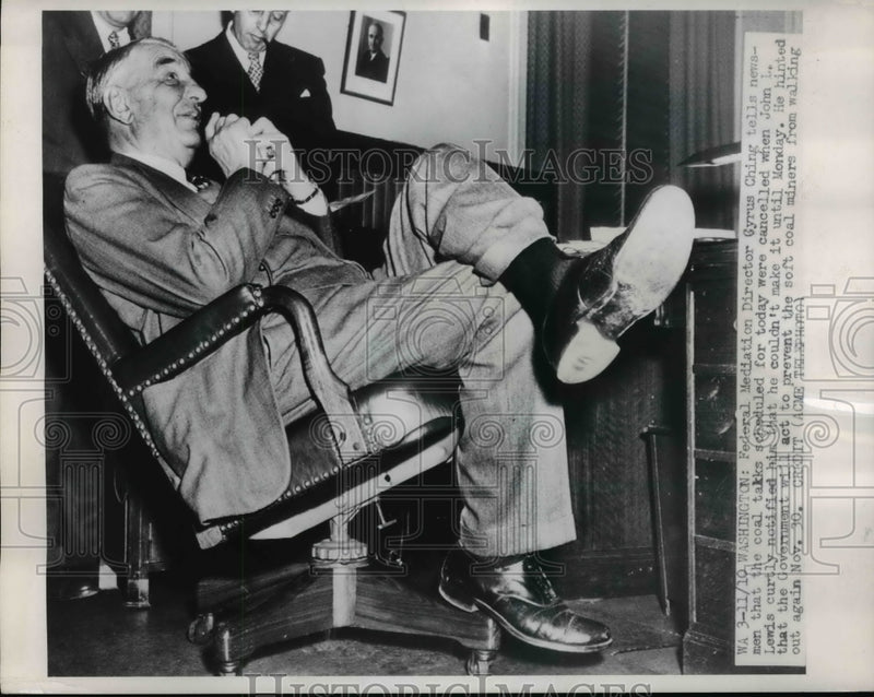 Load image into Gallery viewer, 1952 Press Photo Federal Mediation Director Gyrus Ching in Washington DC
