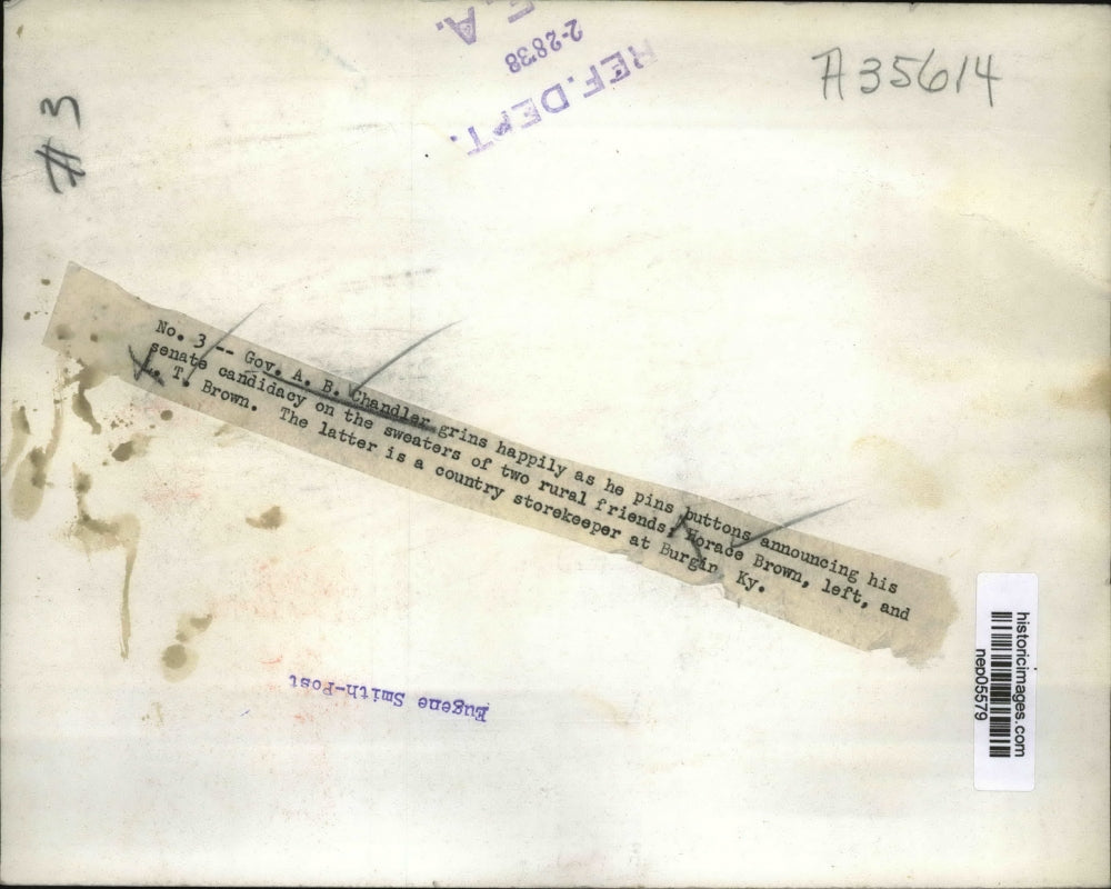 1938 Press Photo Governor A.B. Chandler Pins Senate Candidacy Buttons on Friends