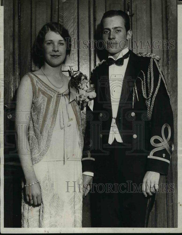 1929 Press Photo John Coollidge & Miss Florence Trumball at Inaugural Ball in CT