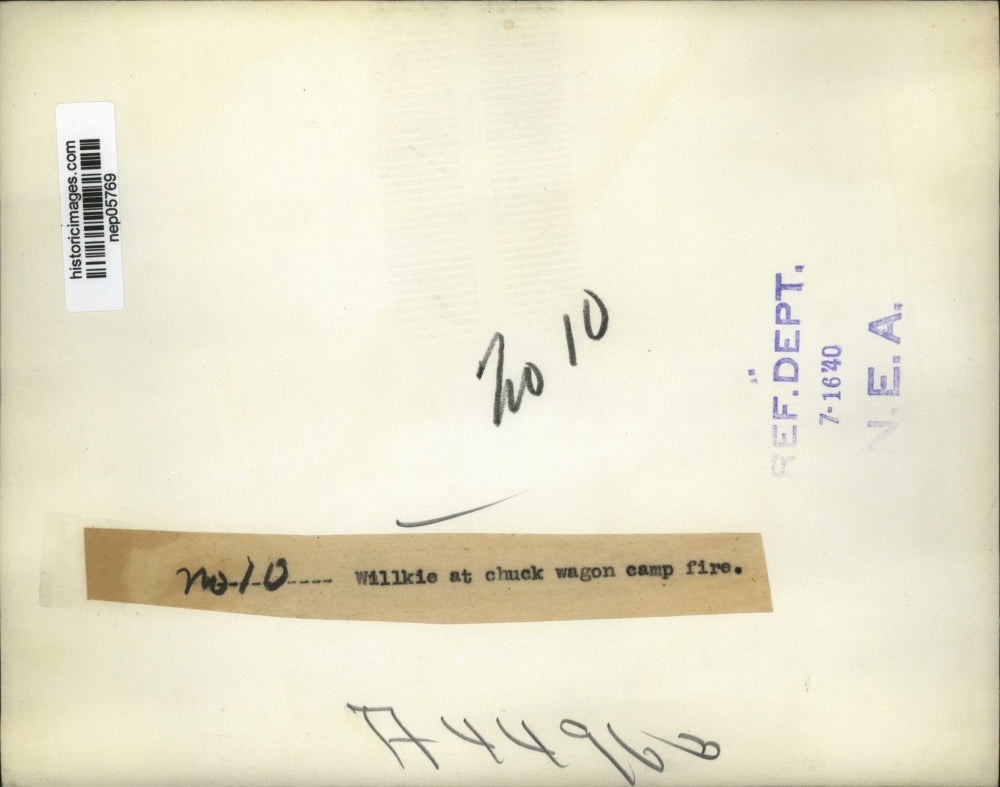 1940 Press Photo Wendell Willkie at Chuck Wagon Campfire - nep05769