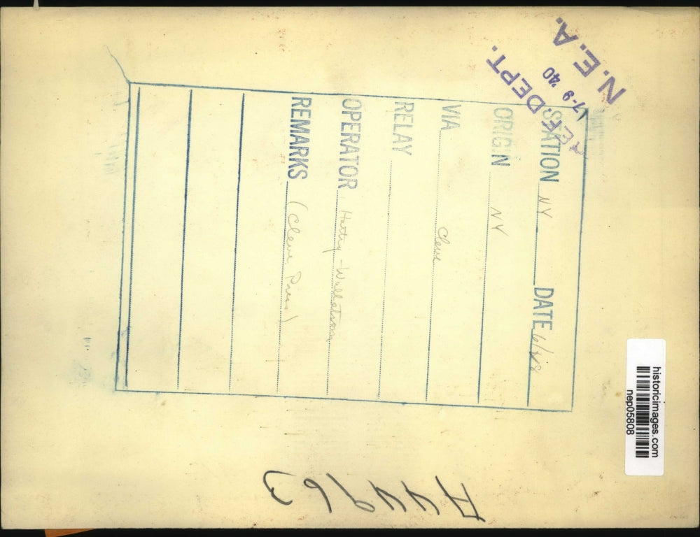 1940 Press Photo Wendell Willkie Celebrates Victory - nep05808