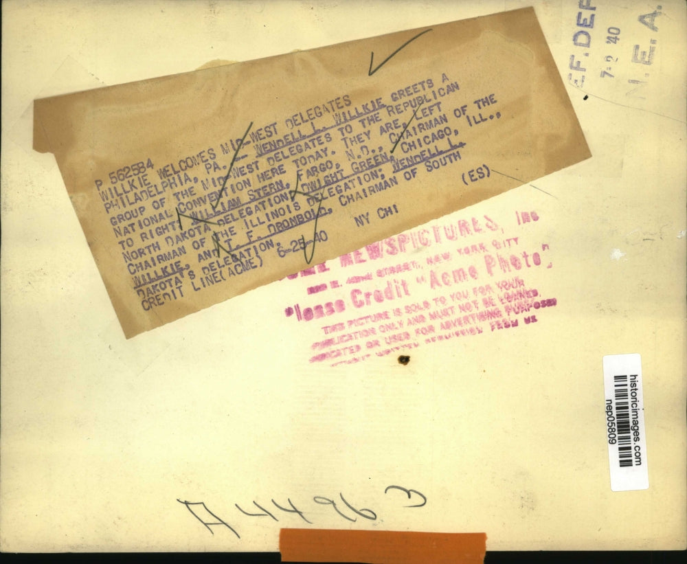 1940 Press Photo Wendell Willkie Greets Mid-West Delegates in Philadelphia