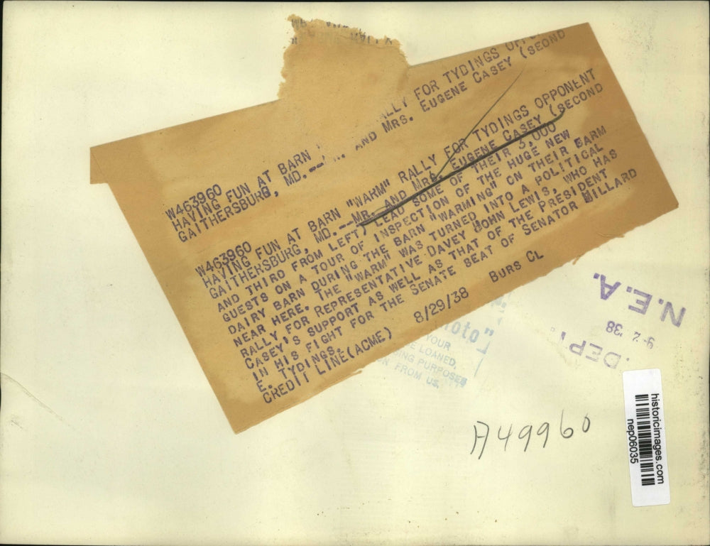 1938 Press Photo Eugene Casey & Guests at Davey John Lewis Barn Warm Rally