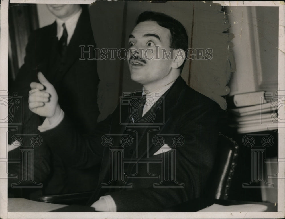 1937 Press Photo Attorney Thomas E Dewey - nep06058