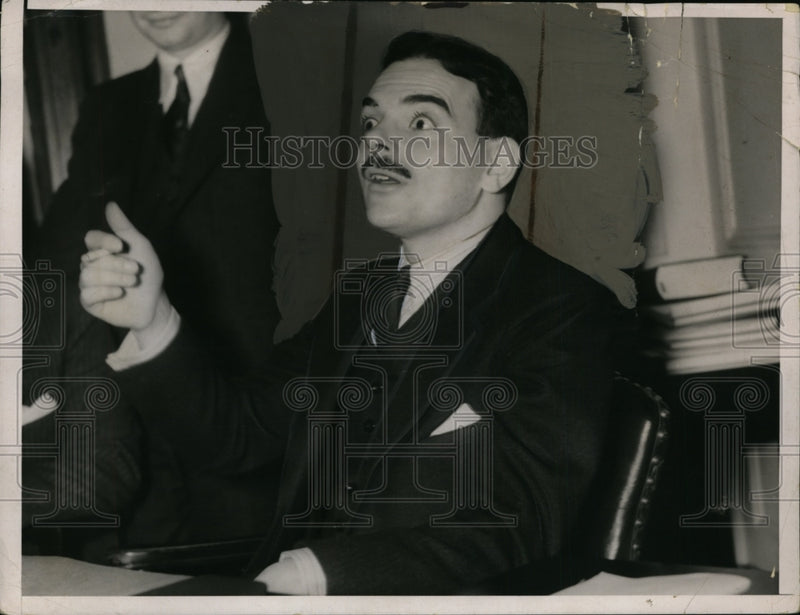 Load image into Gallery viewer, 1937 Press Photo Attorney Thomas E Dewey - nep06058
